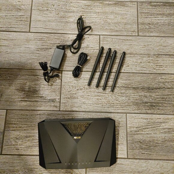 ASUS Router RT-AX88U Dual Band WiFi 6 - Picture 2 of 3